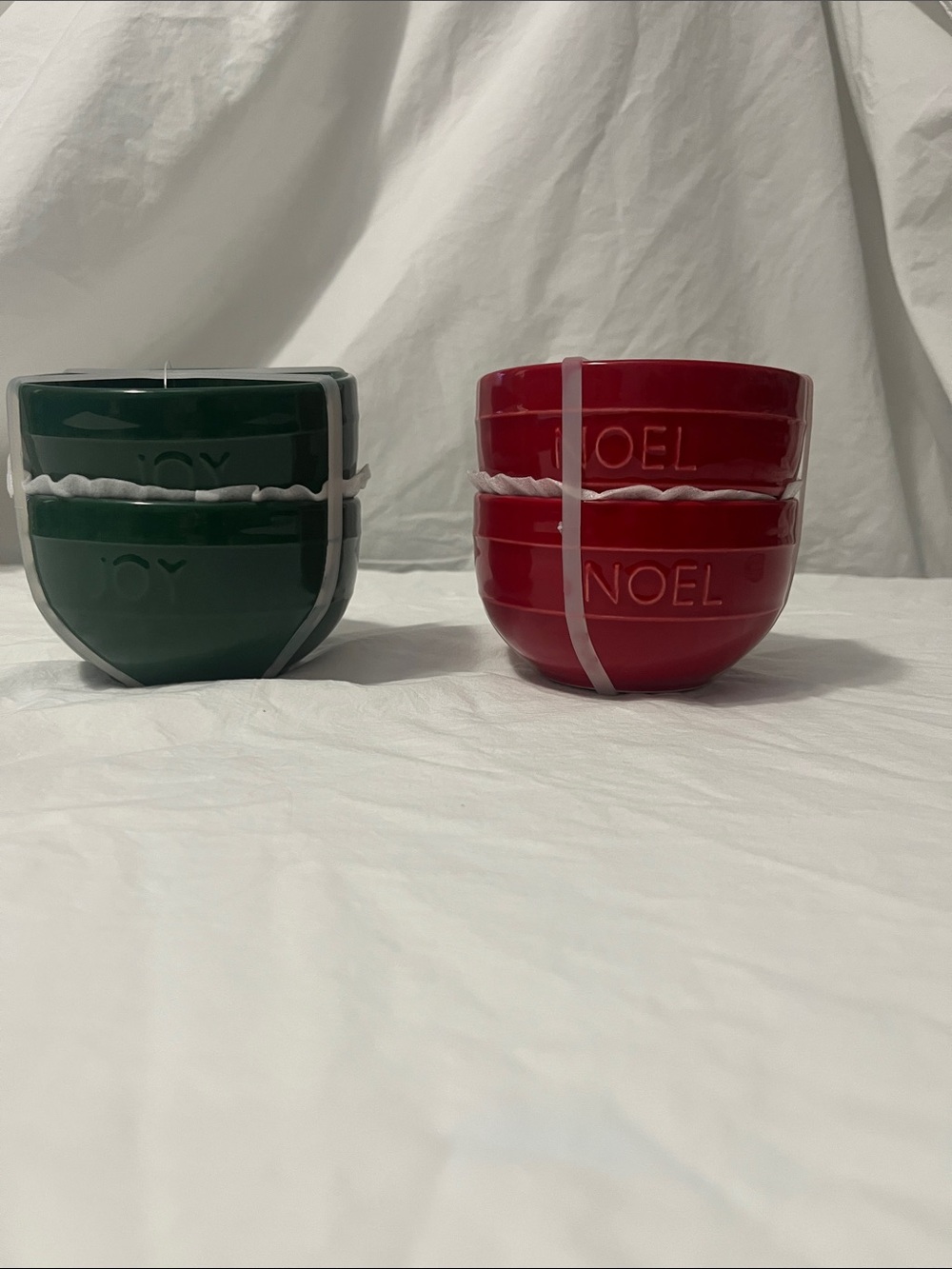 Red and Green Holiday Nesting Bowls
